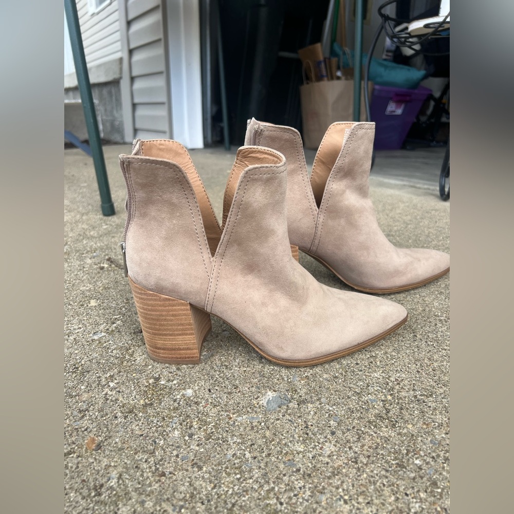 Steve Madden booties